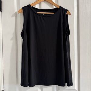 Labo.Art Labo Art Black Sleeveless Shirt Tank Top